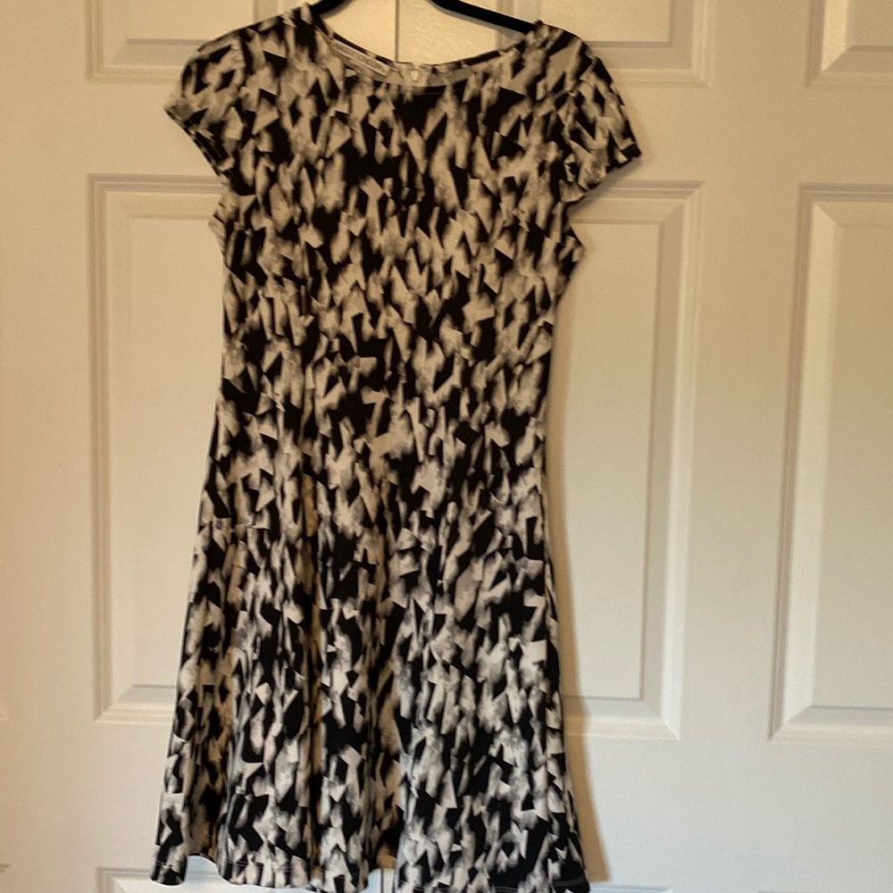 Women’s dress